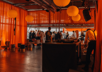 Réalisation Nova Craft : Revêtement de sol, tapisserie & aménagement – Tavel - GVA | Photos © Imersis