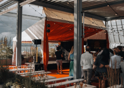 Réalisation Nova Craft : Revêtement de sol, tapisserie & aménagement par Nova-Craft – Tavel - GVA | Photos © Imersis